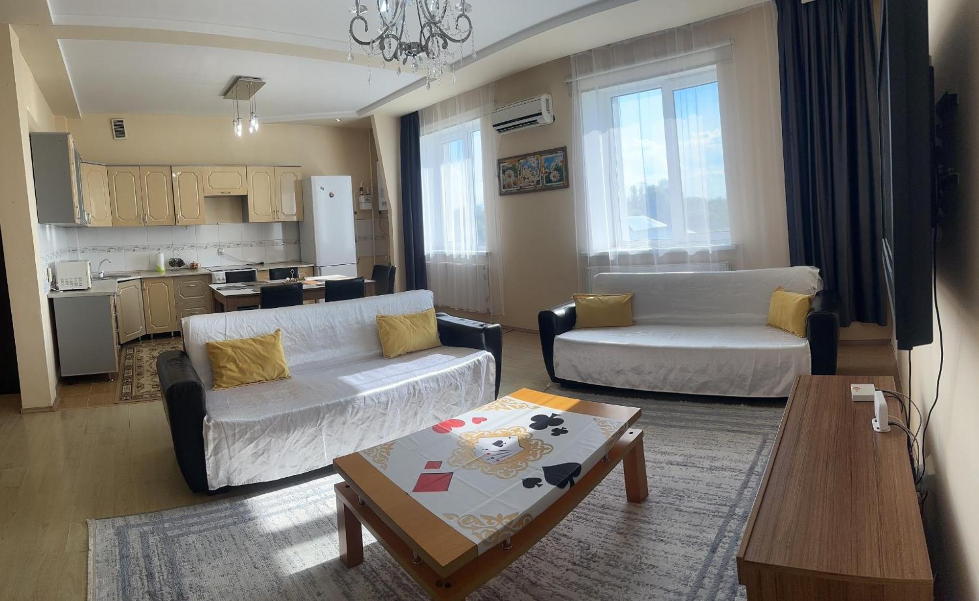 Просторная И Уютная 3Х Комнатная В Центре! Uralszk Kültér fotó